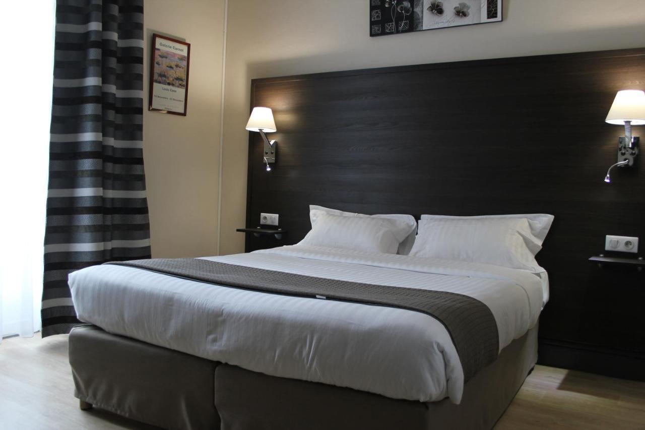 Hotel Univers Carpentras Esterno foto