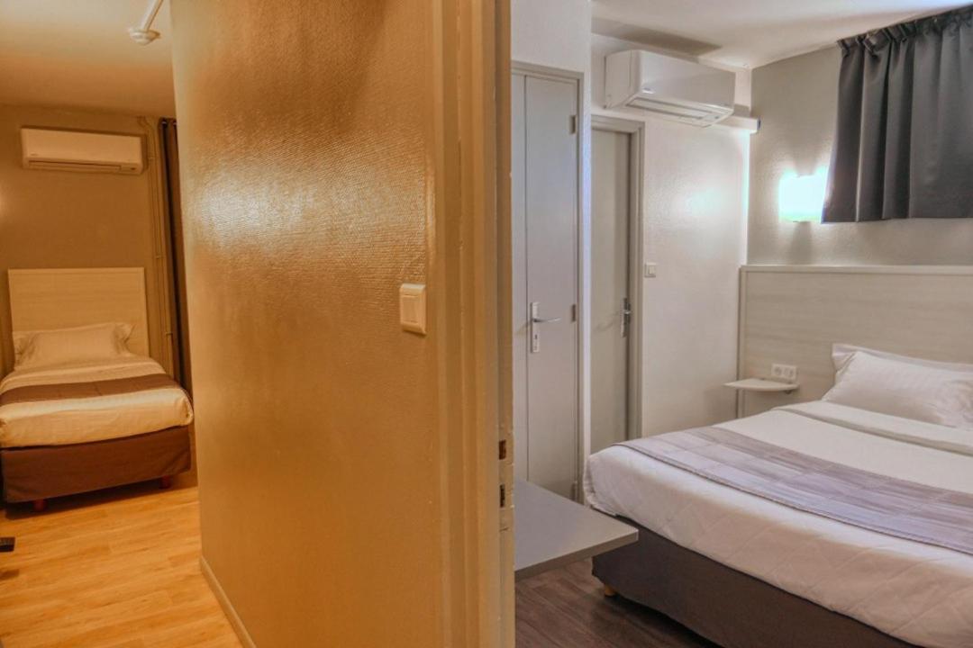 Hotel Univers Carpentras Esterno foto